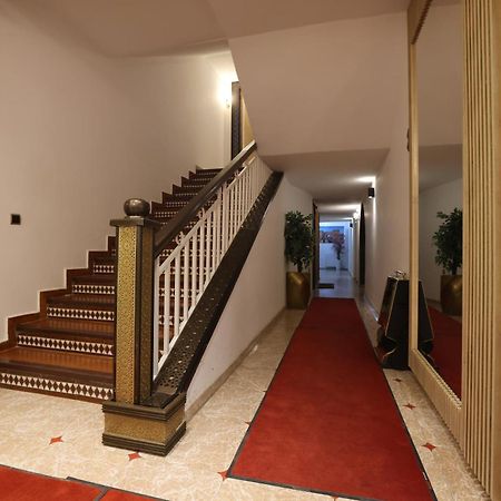 Hotel Des Lilas Udžda Exteriér fotografie