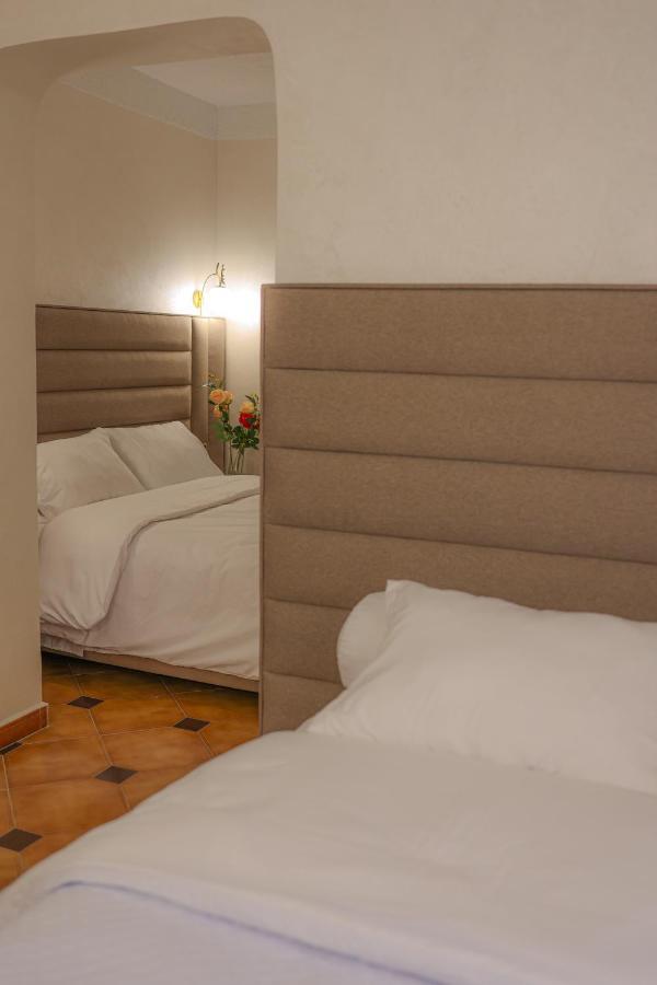 Hotel Des Lilas Udžda Exteriér fotografie