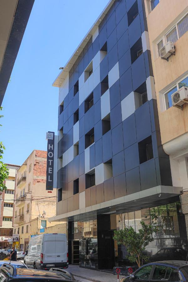 Hotel Des Lilas Udžda Exteriér fotografie